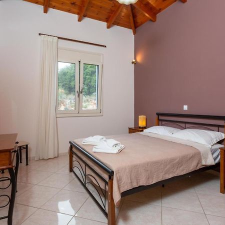 Villa Mary يورانيون المظهر الخارجي الصورة