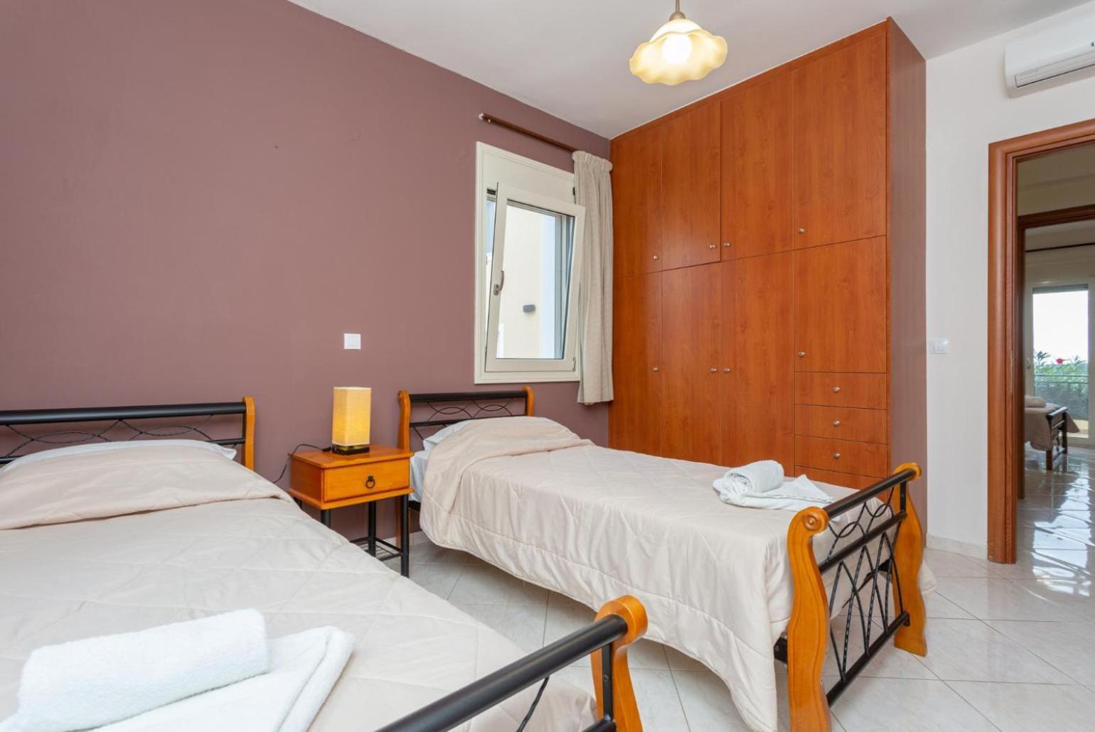 Villa Mary يورانيون المظهر الخارجي الصورة